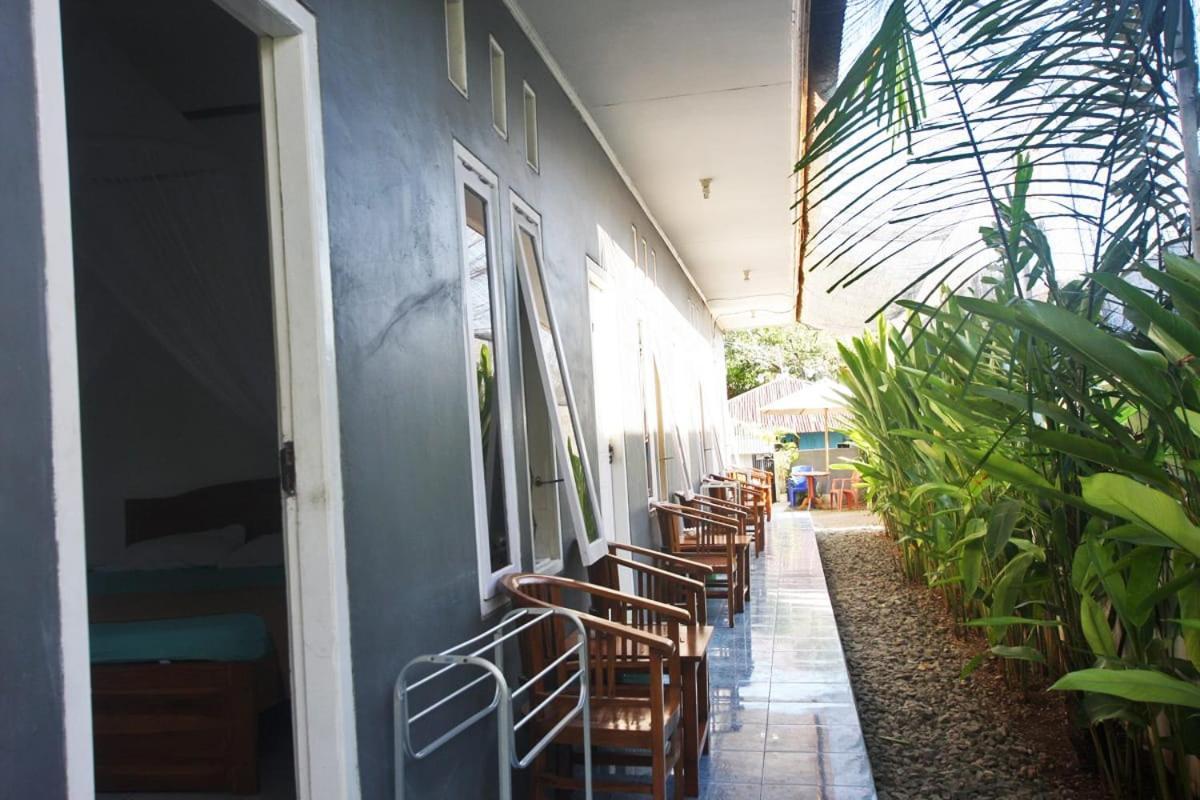 Manta Manta Guesthouse Labuan Bajo Exterior foto